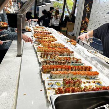 FOB Sushi Bar - Sushi Bars Near Me - Seattle, Washington