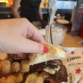 Drake's - Burger week - Burgers Near Me - Florence, Kentucky Drake's - Burger week - Burgers Near Me - Florence, Kentucky