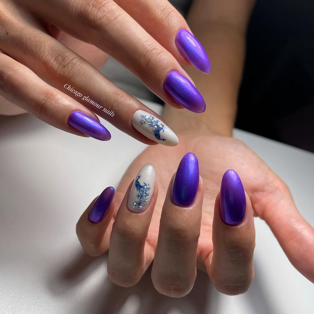 Glam Nails Logo