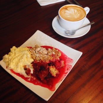 Harlem cafe - apple and berries crumble & cappuccino. - Cafes Near Me - Belfast, BFS