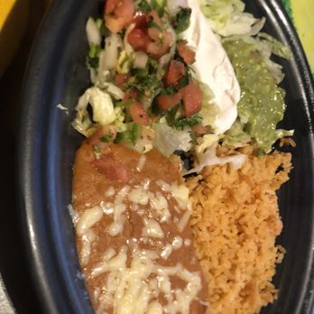 Don Tequila Elyria - What comes with the chicken fajitas - Mexican Near Me - Elyria, Ohio Don Tequila Elyria - What comes with the chicken fajitas - Mexican Near Me - Elyria, Ohio