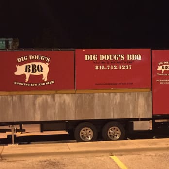 Dig Dougs BBQ - a bbq truck parked in a parking lot - Food Trucks Near Me - Streator, Illinois Dig Dougs BBQ - a bbq truck parked in a parking lot - Food Trucks Near Me - Streator, Illinois