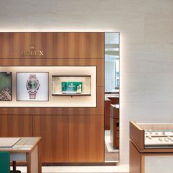 Lee Michaels Fine Jewelry - Lee Michaels in Albuquerque, New Mexico is proud to be an Official Rolex Jeweler.