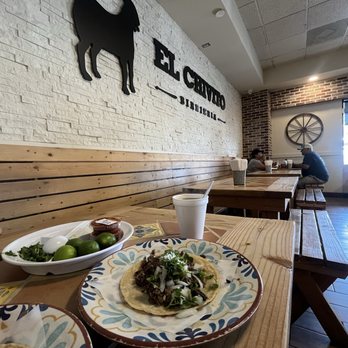 El Chivito Birrieria - Tacos de birria y cabeza - Tacos Near Me - Jurupa Valley, California El Chivito Birrieria - Tacos de birria y cabeza - Tacos Near Me - Jurupa Valley, California