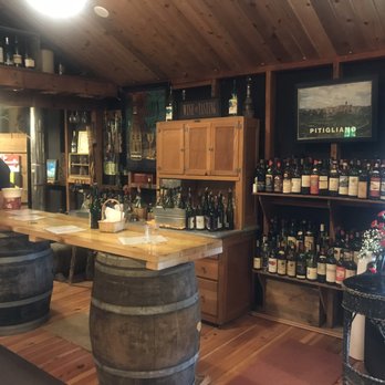 Basignani Winery - Section for tasting - Wineries Near Me - Sparks Glencoe, Maryland