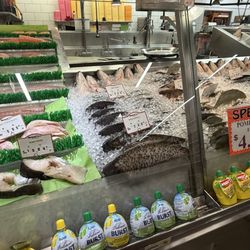 Market Place On Oakton - Fresh fish