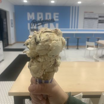 Bridgeman's Ice Cream Parlor - Mackinac island fudge ice cream on waffle cone - Ice Cream & Frozen Yogurt Near Me - Woodbury, Minnesota Bridgeman's Ice Cream Parlor - Mackinac island fudge ice cream on waffle cone - Ice Cream & Frozen Yogurt Near Me - Woodbury, Minnesota