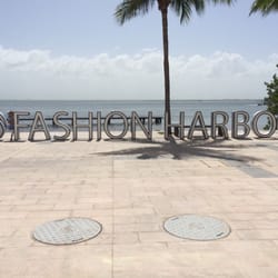 Fashion Harbour - La peque modelo