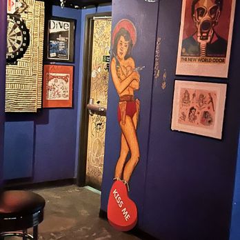 The Matador - Inside the bar - Dive Bars Near Me - Santa Fe, New Mexico