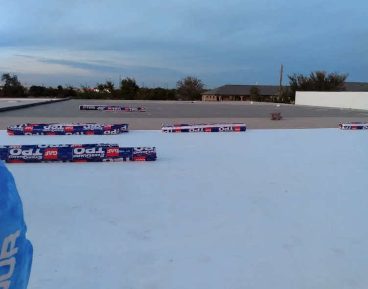 Slide of Stonewall Roofing & Construction