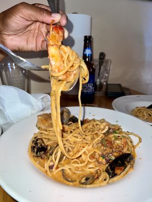 Betty Lou's Seafood & Grill by null