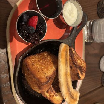 Sugarcane - French toast - Cocktail Bars Near Me - Las Vegas, Nevada