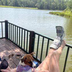 Deer Lake Cabins Ranch Resort - Even injury can't keep you from enjoying the views.