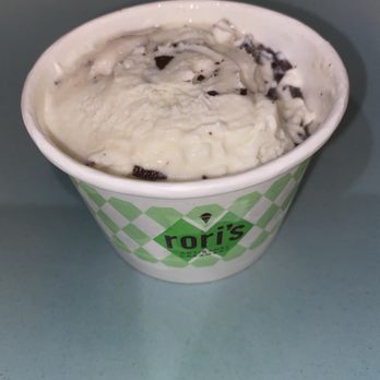 Rori's Artisanal Creamery - Fresh Mint Patty single scoop - Ice Cream & Frozen Yogurt Near Me - Montecito, California Rori's Artisanal Creamery - Fresh Mint Patty single scoop - Ice Cream & Frozen Yogurt Near Me - Montecito, California