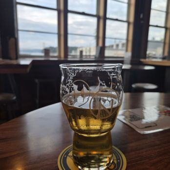 Narrows Brewing Company - Narrows Light Lager - Breweries Near Me - Tacoma, Washington Narrows Brewing Company - Narrows Light Lager - Breweries Near Me - Tacoma, Washington