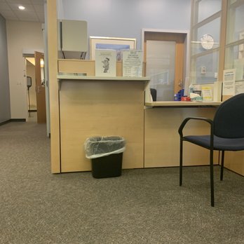 Exeter Hospital - Hematology department check in desk - Hospitals Near Me - Exeter, New Hampshire
