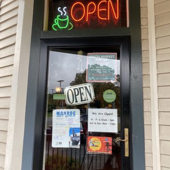 Alice Jules Coffee House - Coffee & Tea Near Me - Monroe, North Carolina