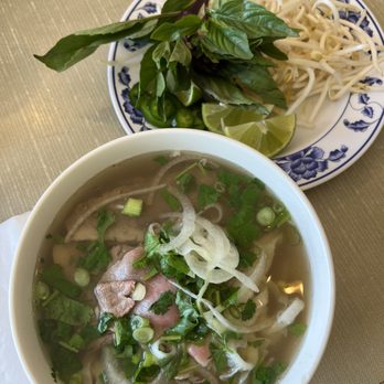 Flavor Pho - P11 - Rare Steak, Well Done Brisket, & Tripe (Pho Tai Nam Sach) - Vietnamese Near Me - Cerritos, California