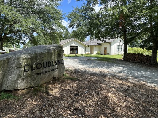 Cloudland Vineyards and Winery by null