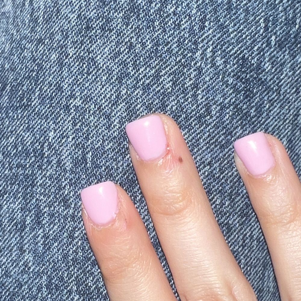 Gel manicure