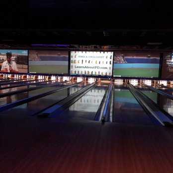 10pin Bowling Lounge - A little lane time before the plane time... - Bowling Near Me - Chicago, Illinois 10pin Bowling Lounge - A little lane time before the plane time... - Bowling Near Me - Chicago, Illinois