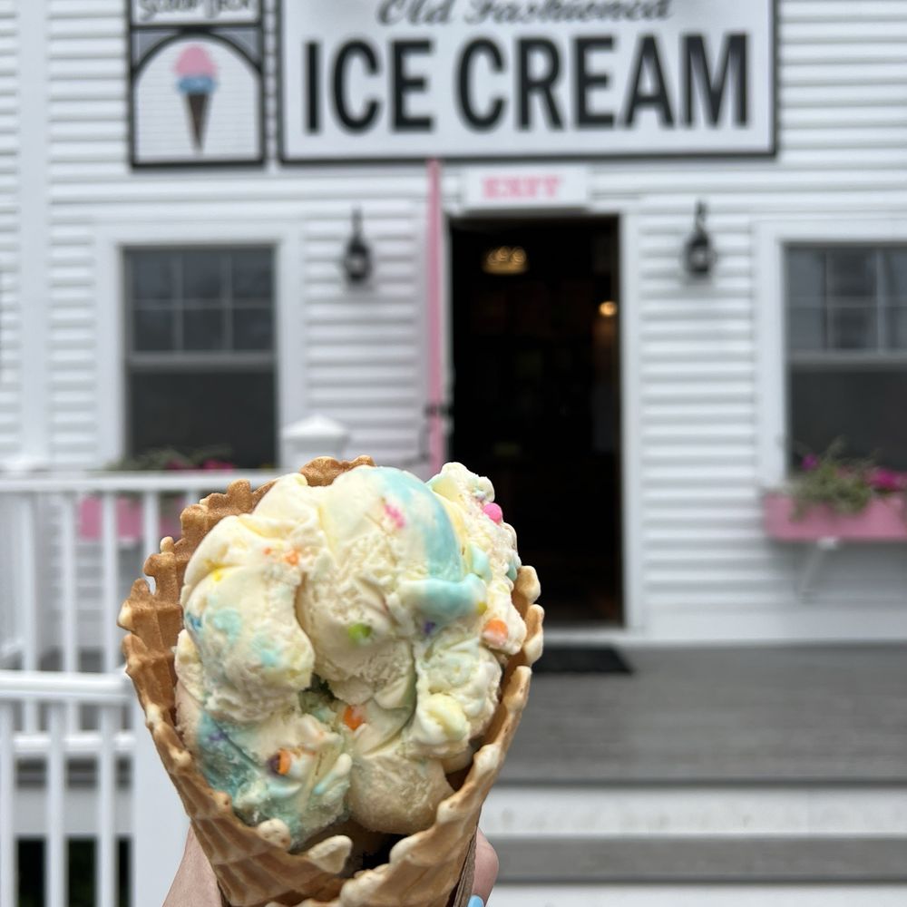 Scoop Deck - Cake Batter - Kiddie Size - Ice Cream & Frozen Yogurt Near Me - Wells, Maine Scoop Deck - Cake Batter - Kiddie Size - Ice Cream & Frozen Yogurt Near Me - Wells, Maine