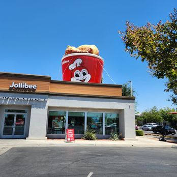 Jollibee - Fast Food Near Me - Bakersfield, California