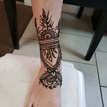 Roop Beauty - Ankle/foot henna - Makeup Artists Near Me - Beaverton, Oregon Roop Beauty - Ankle/foot henna - Makeup Artists Near Me - Beaverton, Oregon