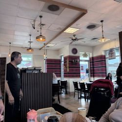 Taste of Yemen - Dining room
