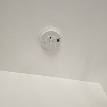 Supreme Handyman Service - Smoke/Carbon Alarms - Handyman Near Me Supreme Handyman Service - Smoke/Carbon Alarms - Handyman Near Me