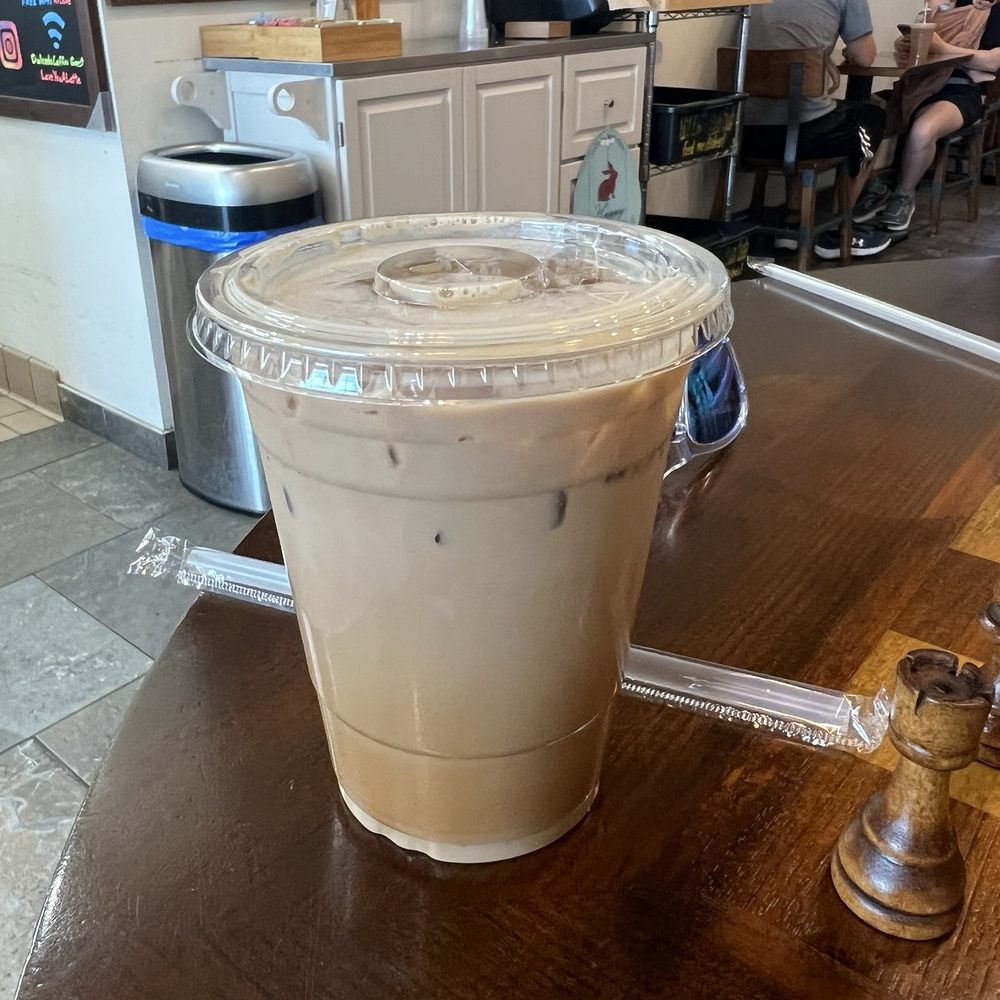 Dulcédo Coffee - Chocolate Turtle Latte - Coffee & Tea Near Me - Richmond, Texas