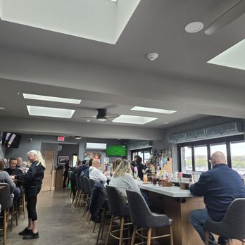 D’Boathaus - New American Near Me - Hewitt, New Jersey