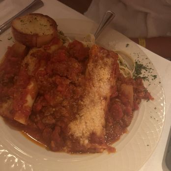 Magnolia Grill - Manicotti with meat sauce. - Italian Near Me - Fort Walton Beach, Florida Magnolia Grill - Manicotti with meat sauce. - Italian Near Me - Fort Walton Beach, Florida