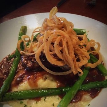 Houlihan's - Meatloaf, mashed potatoes, red wine gravey with grilled asparagus. - Bars Near Me - Lee's Summit, Missouri