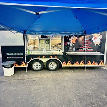 Party loco's Tacos - the food truck - Tacos Near Me - Charlotte, North Carolina Party loco's Tacos - the food truck - Tacos Near Me - Charlotte, North Carolina