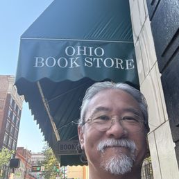 The front of the store! The front of the store!