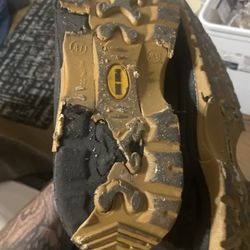 D-J Camping & Clothing - Boots fell apart. I only wore them for an hour after purchasing.