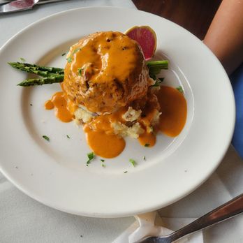 Riverwinds Restaurant - New American Near Me - West Deptford, New Jersey