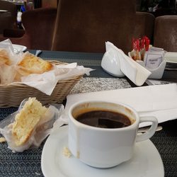 Seratta Café - Muy buen lugar para desayunar solo o con amigos así como para trabajar