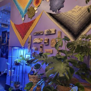 Juniper Botanical Bar - Plants and crafty loveliness! - Cocktail Bars Near Me - Tacoma, Washington Juniper Botanical Bar - Plants and crafty loveliness! - Cocktail Bars Near Me - Tacoma, Washington