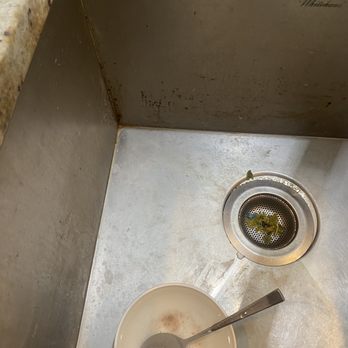 Dursi’s Clean - before - Office Cleaning Near Me