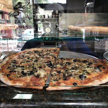 Giuseppe's NY Pizza & Pasta Express - Pizza in the window - Pizza Near Me - Bunnell, Florida Giuseppe's NY Pizza & Pasta Express - Pizza in the window - Pizza Near Me - Bunnell, Florida