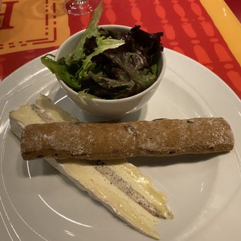 Bistrot Chez Rémy - French Near Me - Chessy, 77 Bistrot Chez Rémy - French Near Me - Chessy, 77
