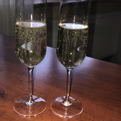 ferienwohnung - Eine Flasche Sekt stand zur Begrüßung da