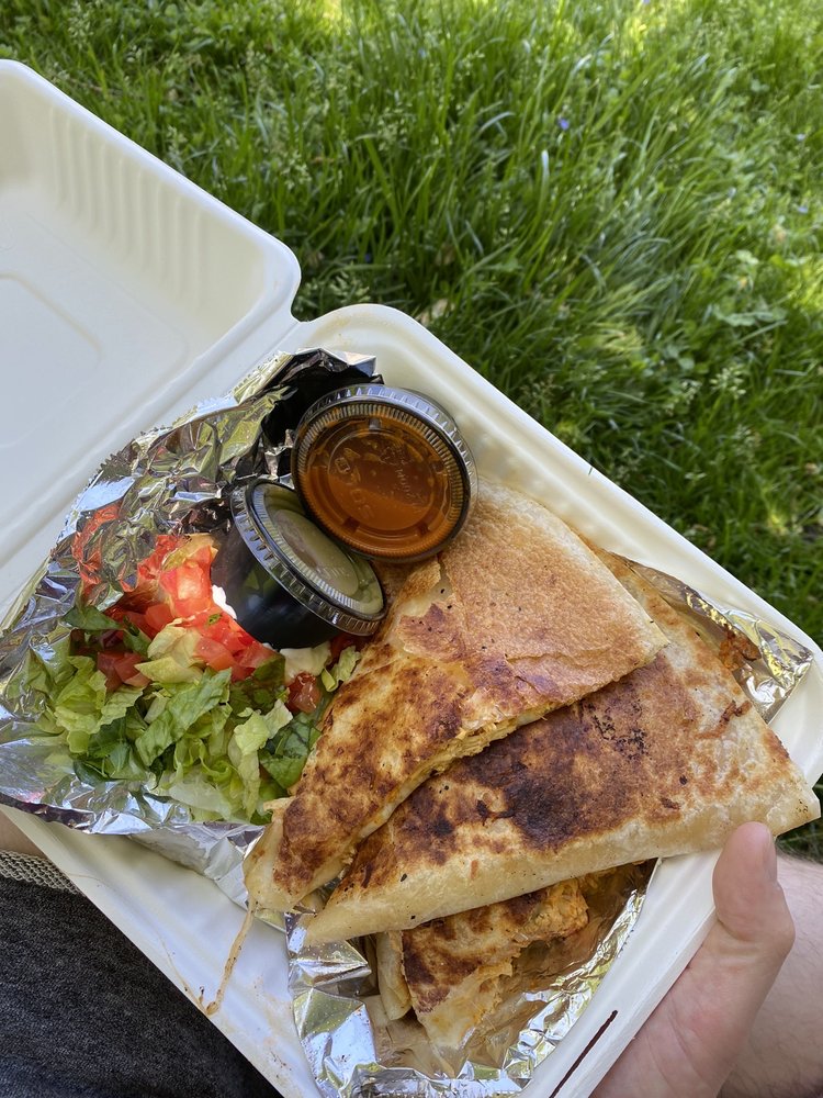 PACO’S TACOS Updated August 2024 16 Photos & 25 Reviews 416 Cascade Ave, Hood River