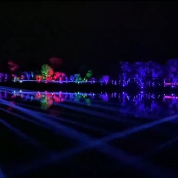Chicago Botanic Garden - Lightscapes - Botanical Gardens Near Me - Glencoe, Illinois Chicago Botanic Garden - Lightscapes - Botanical Gardens Near Me - Glencoe, Illinois