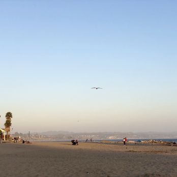 Capitola State Beach - 10/26/2019: not crowded at all - Beaches Near Me - Capitola, California