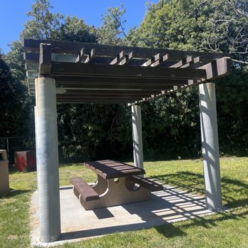 Hollywood Cannon Park - Park bench with shade and hot coals disposal for any bbq you have (bbq not included on park ground, must bring own equipment) - Dog Parks Near Me - San Diego, California Hollywood Cannon Park - Park bench with shade and hot coals disposal for any bbq you have (bbq not included on park ground, must bring own equipment) - Dog Parks Near Me - San Diego, California
