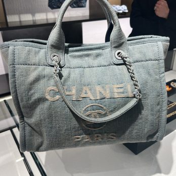 Chanel - Dallas - Accessories Near Me - Dallas, Texas Chanel - Dallas - Accessories Near Me - Dallas, Texas