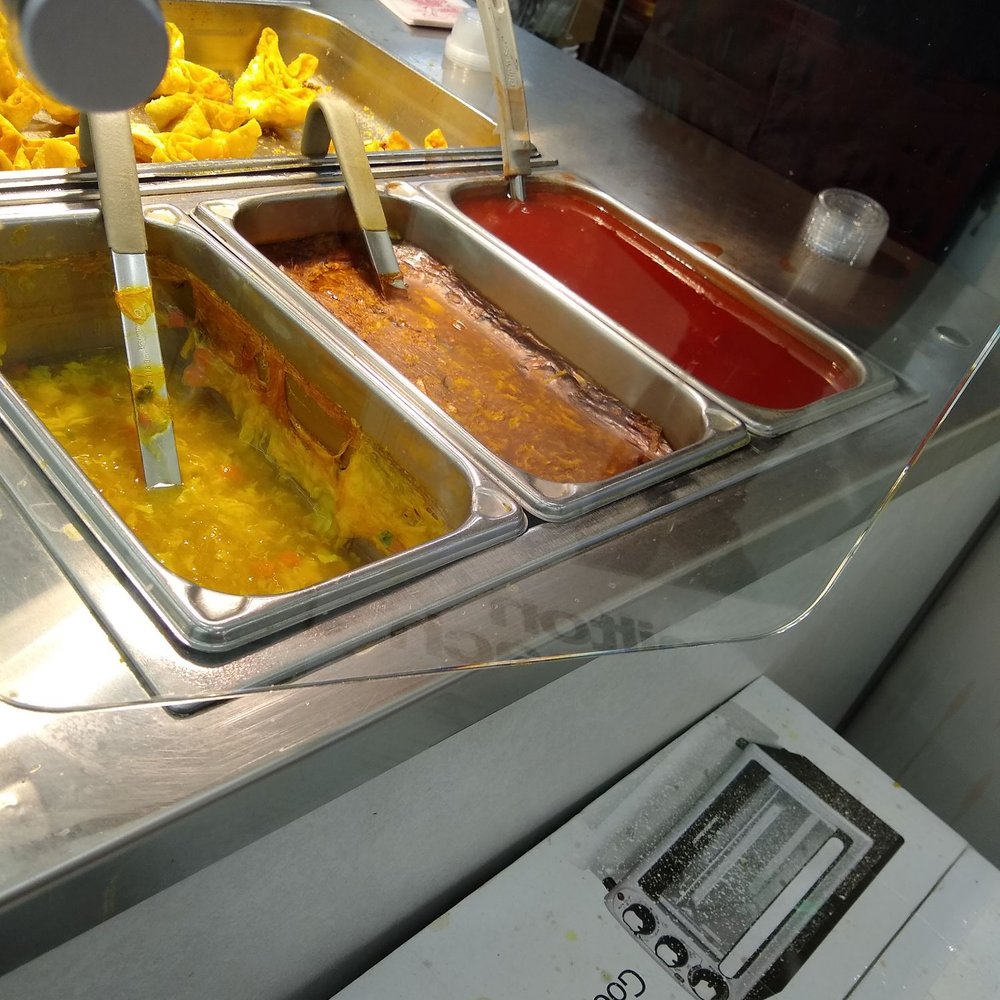 Hy-Vee - Chinese food often sitting in warming tray wayyyy to long...dried out - Grocery Near Me - Jefferson City, Missouri Hy-Vee - Chinese food often sitting in warming tray wayyyy to long...dried out - Grocery Near Me - Jefferson City, Missouri